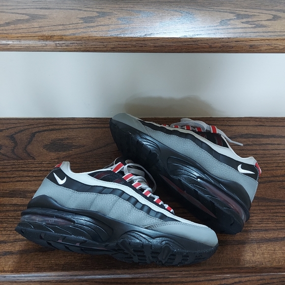 Nike Air Max - Picture 8 of 9